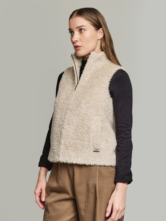 Young Vest Alpaca Suri & Wool Color Beige