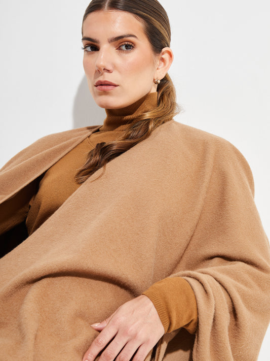 Grun Royal Alpaca Cape Royal Alpaca Color Camel