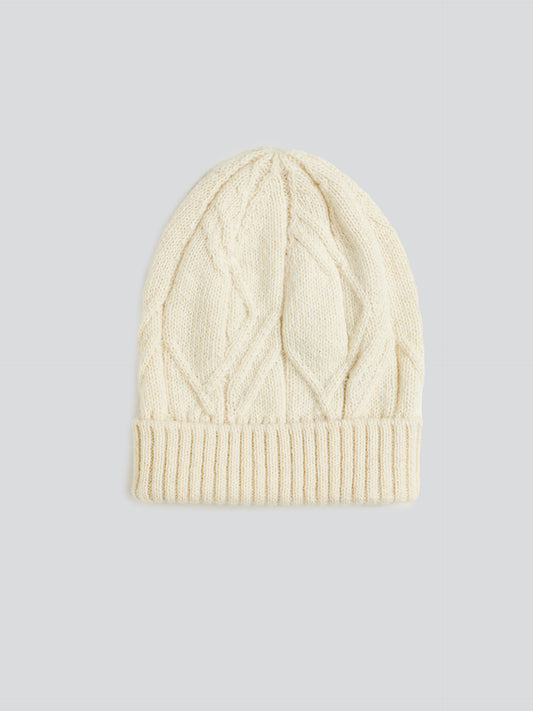 Yann Hat Baby Alpaca Color Ecru