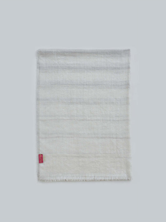 Wallenberg Shawl Baby Alpaca & Silk Color Ecru&Gris