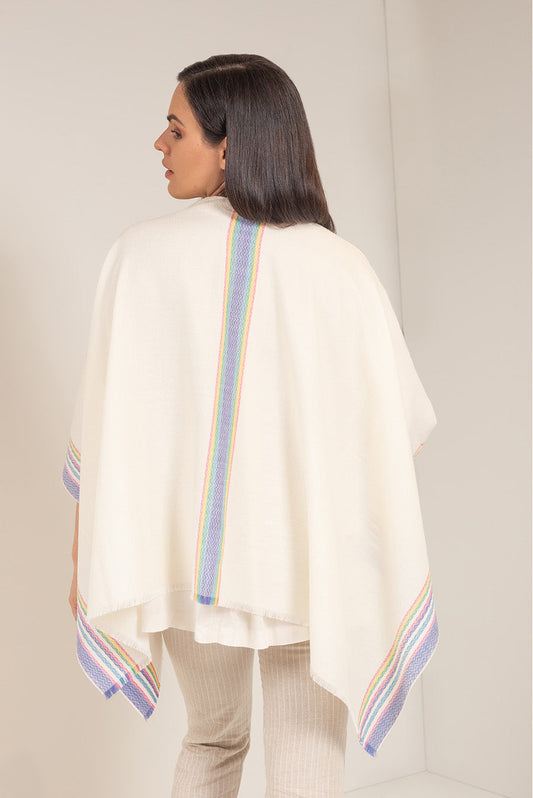 Untilted Cape Baby Alpaca Color Ecru