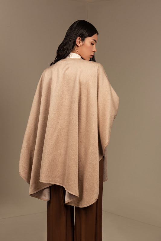 Bambi Cape Baby Alpaca Suri Color Beige & Ecru