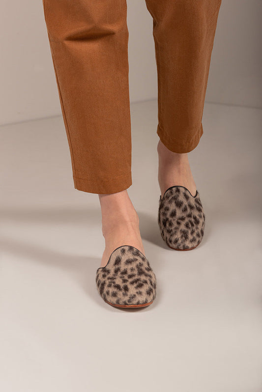Ultimo Shoes Alpaca Suri Color Animal Print