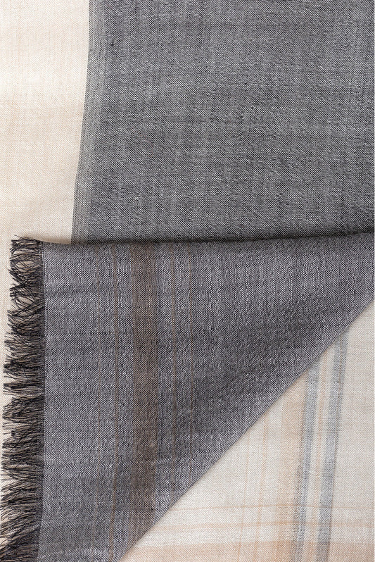 Brigitte -Royal Alpaca & Silk Shawl Royal Alpaca & Silk Color Neutro