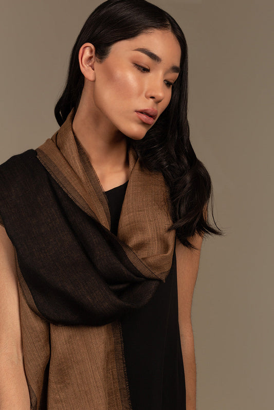 Boston Shawl Royal Alpaca & Silk Color Black& Grey