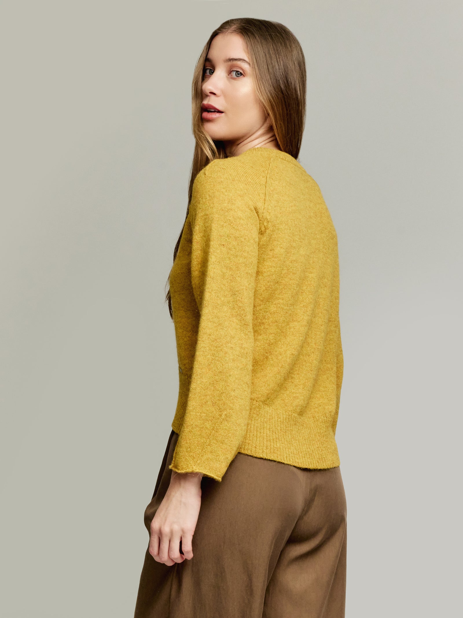 Yovi Sweater Baby Alpaca Color Yellow