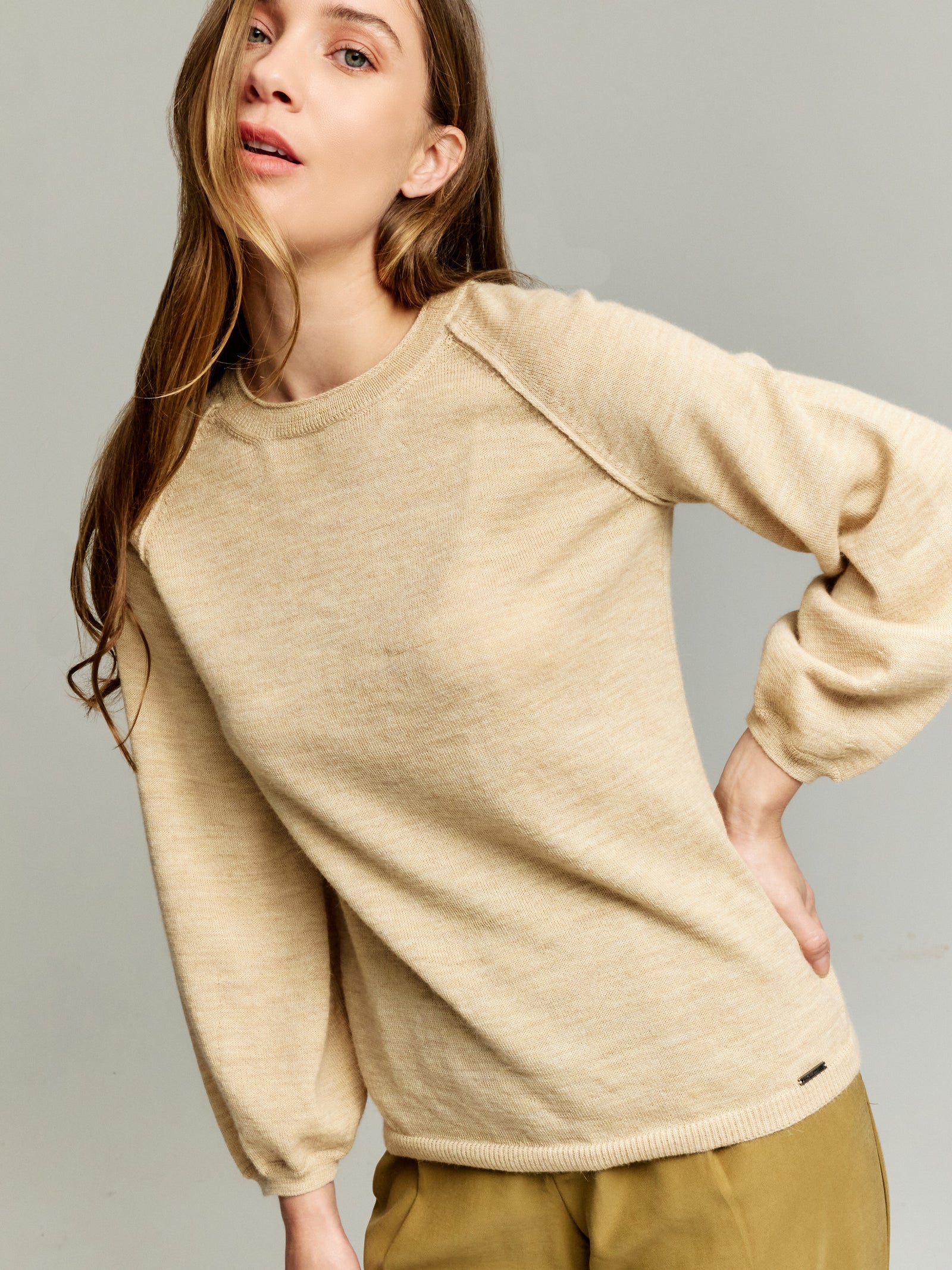 Suéter Yanela Baby Alpaca Color Beige