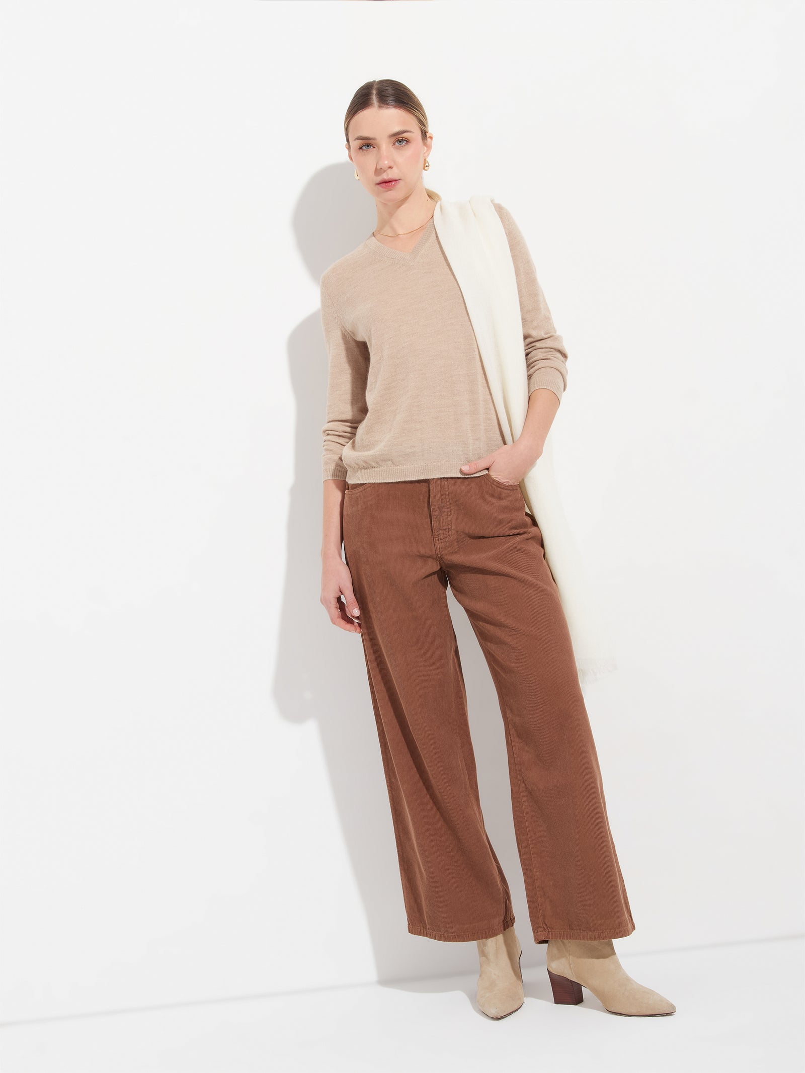 Suéter Abril Baby Alpaca Color Beige