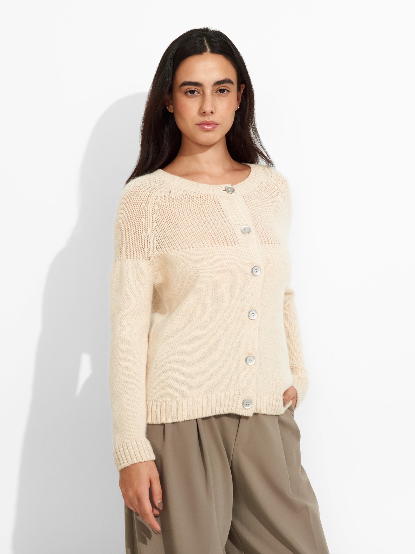 Zabine Cardigan Baby Alpaca Color Beige