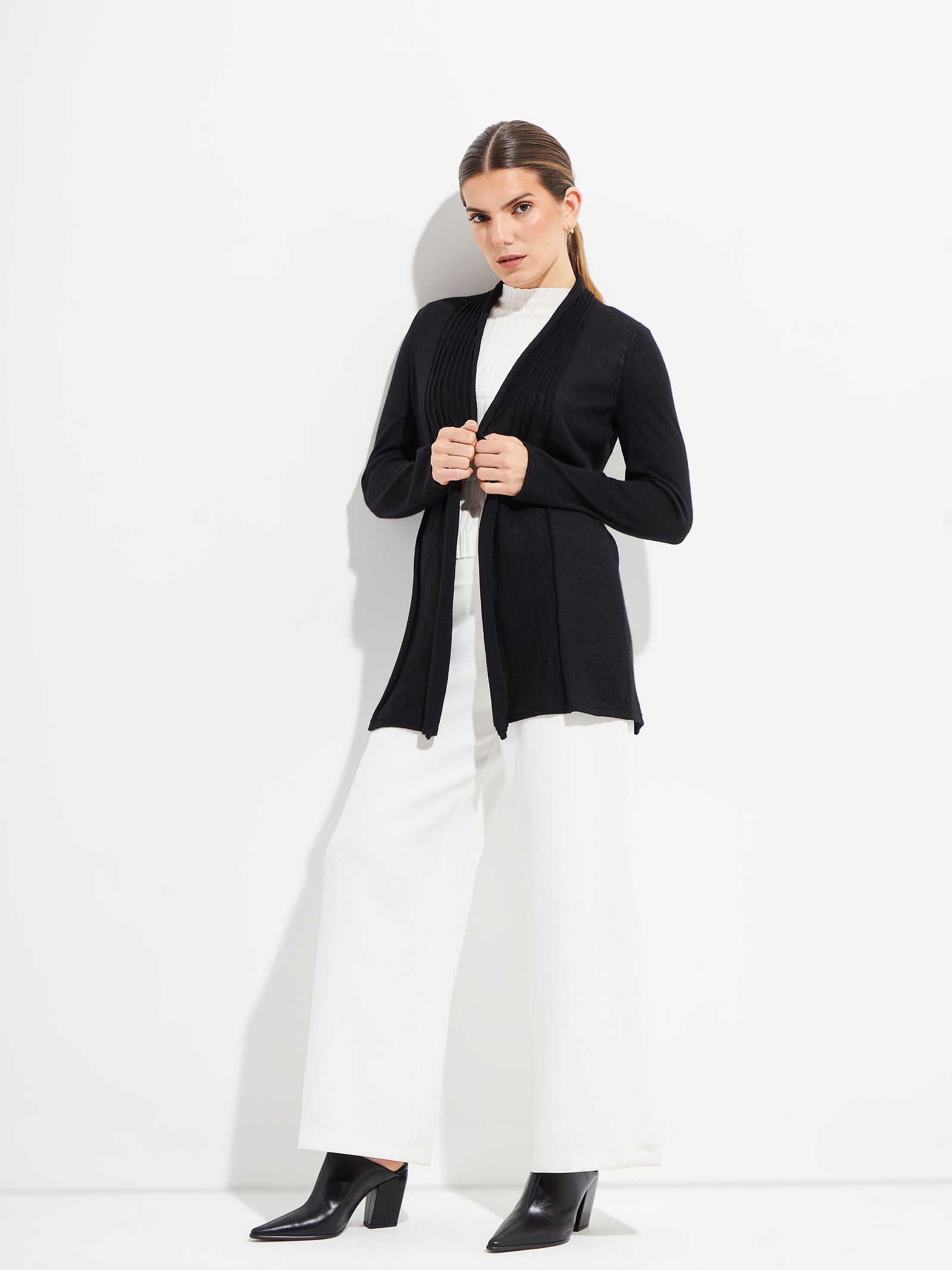 Kayla Cardigan Royal Alpaca Color Black