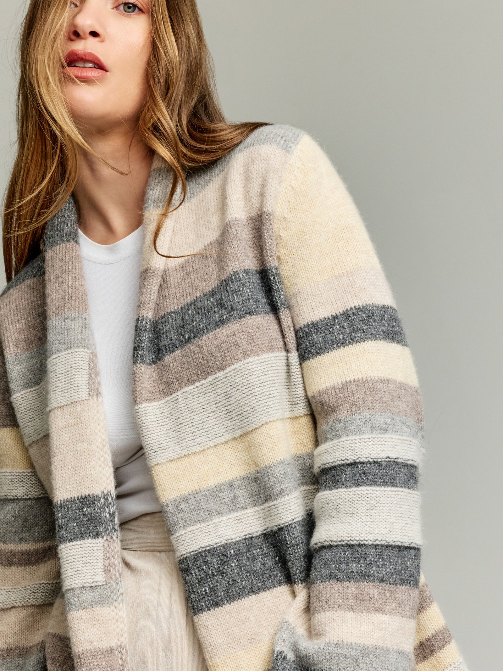 Yesterday Cardigan Baby Alpaca Color Beige