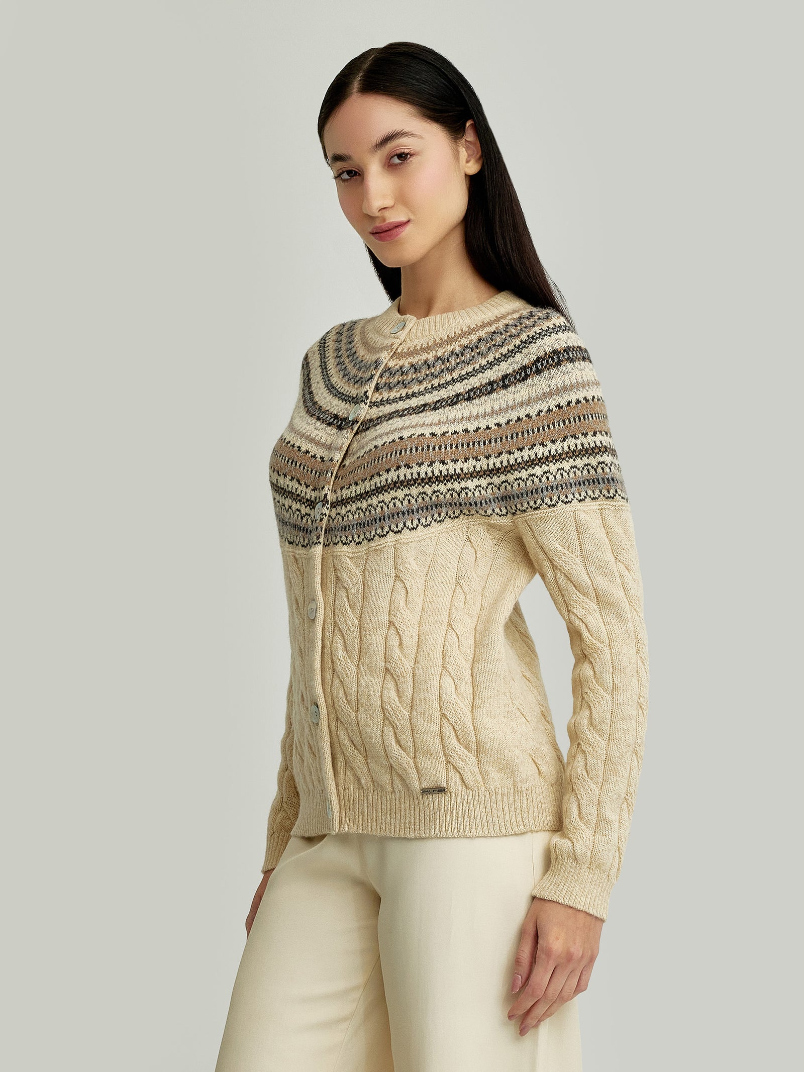 Cárdigan Yoke de Alpaca Baby Color Beige