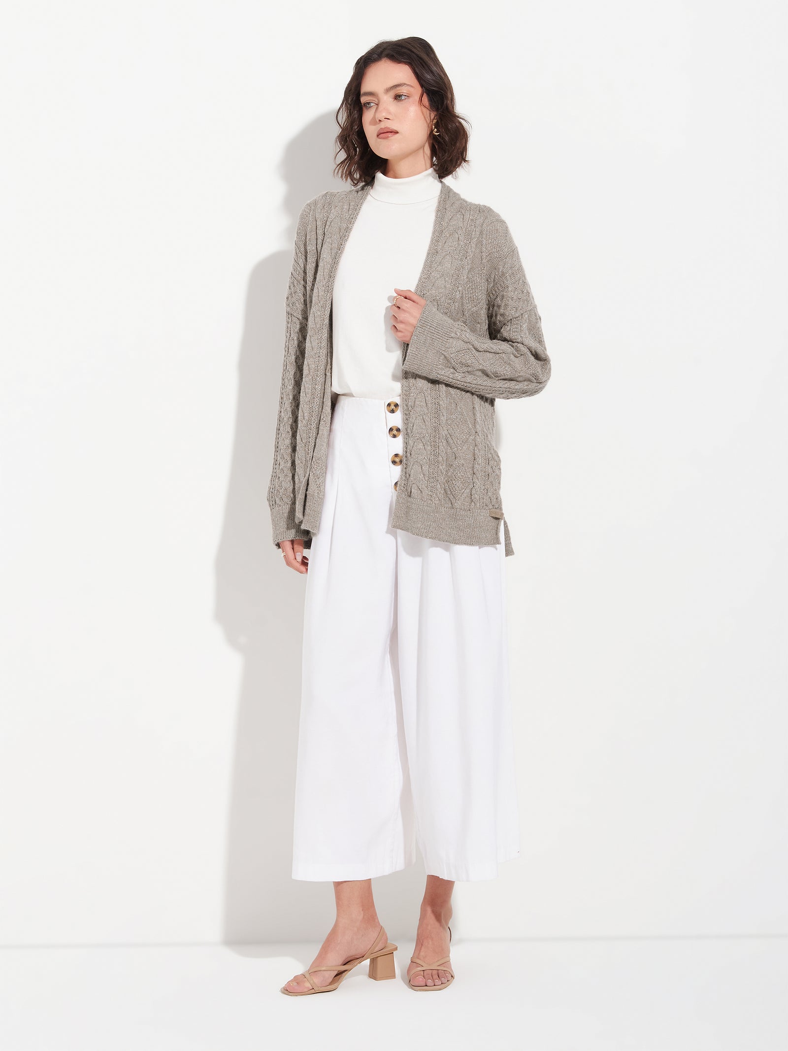 Bertha Cardigan Baby Alpaca Color Grey