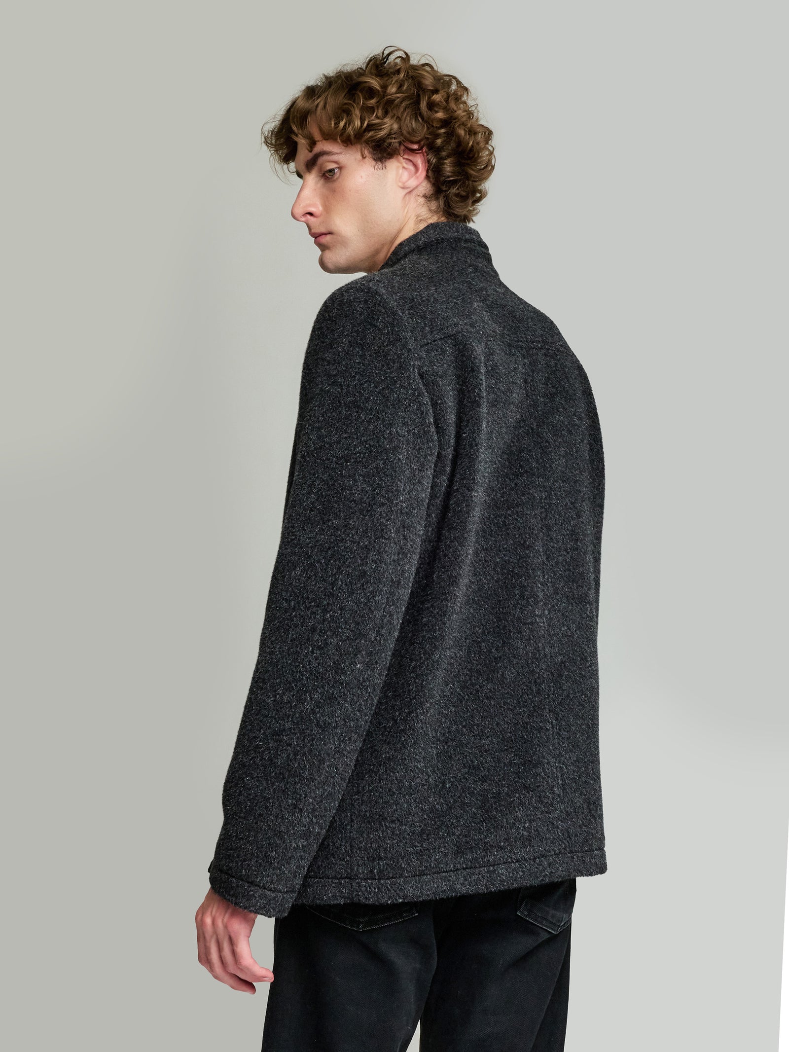 Yzar Coat Alpaca Color Black