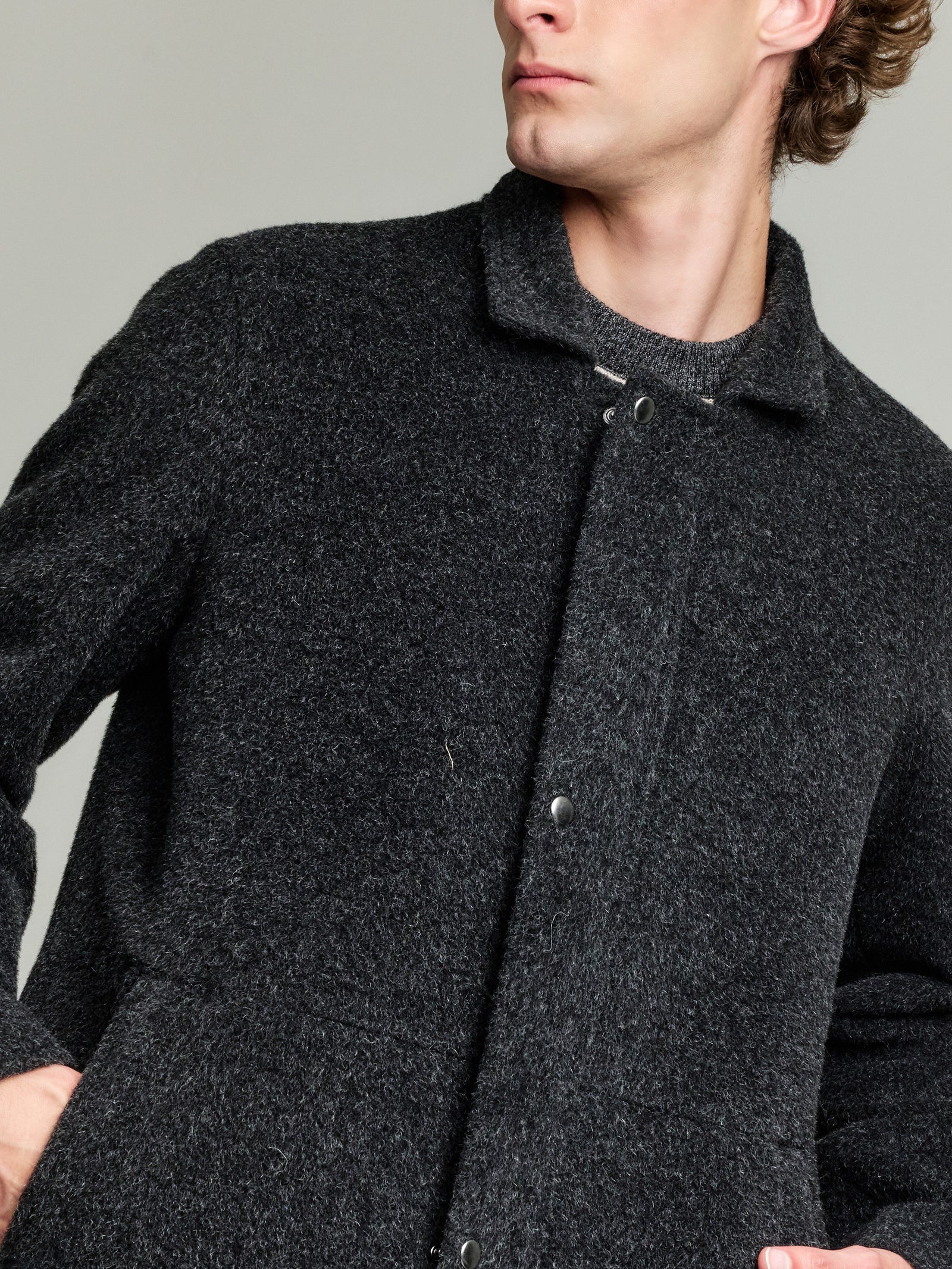 Yzar Coat Alpaca Color Black