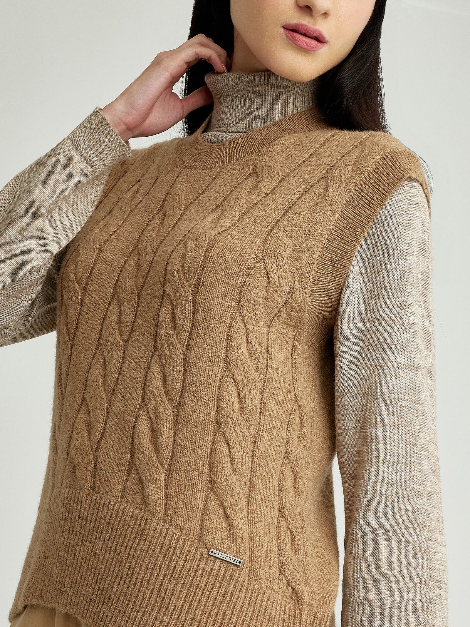 Yessica Vest Baby Alpaca Color Camel