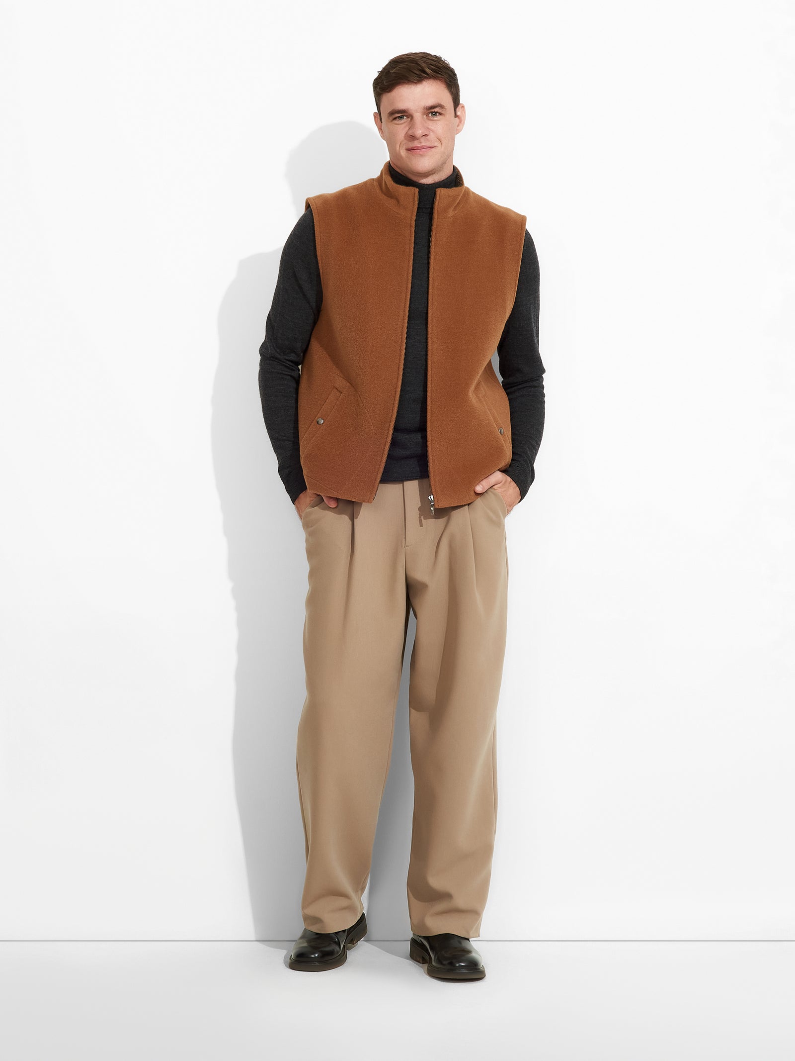 Zunkle Vest Alpaca Color Camel