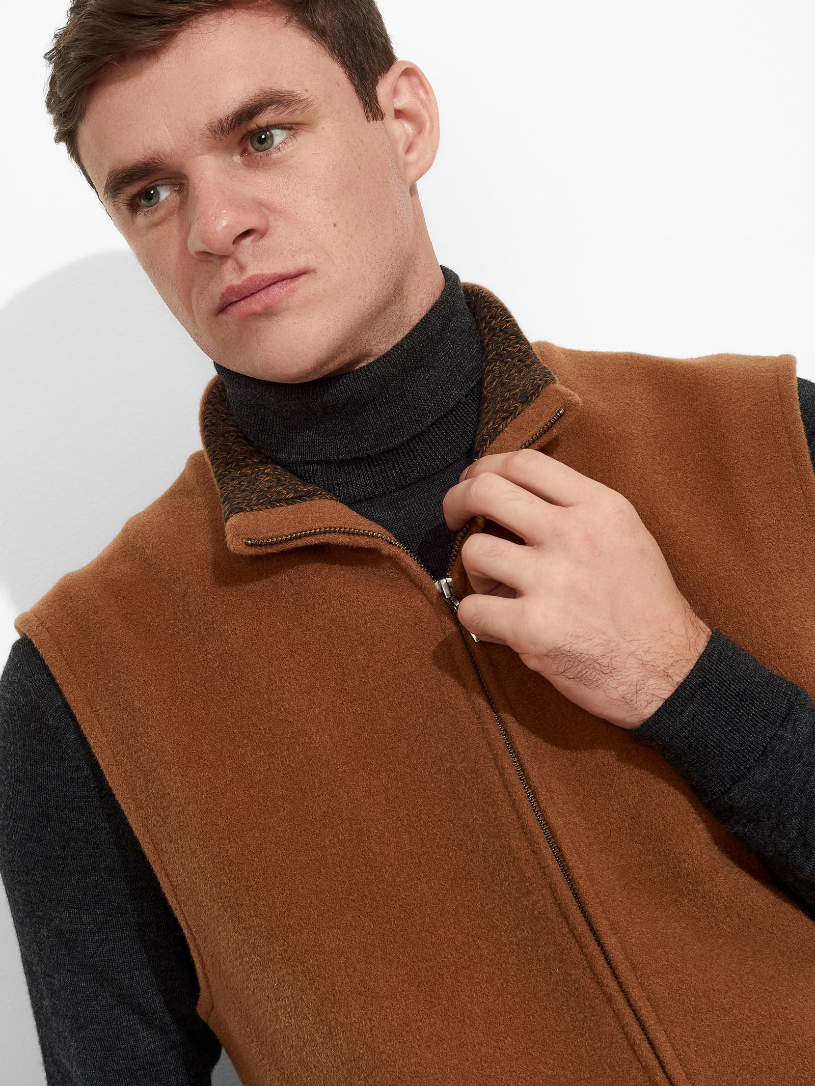 Zunkle Vest Alpaca Color Camel