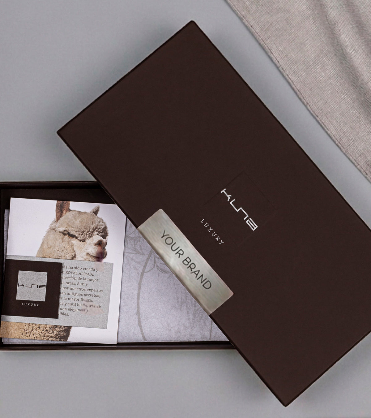 CAJA-LUXURY