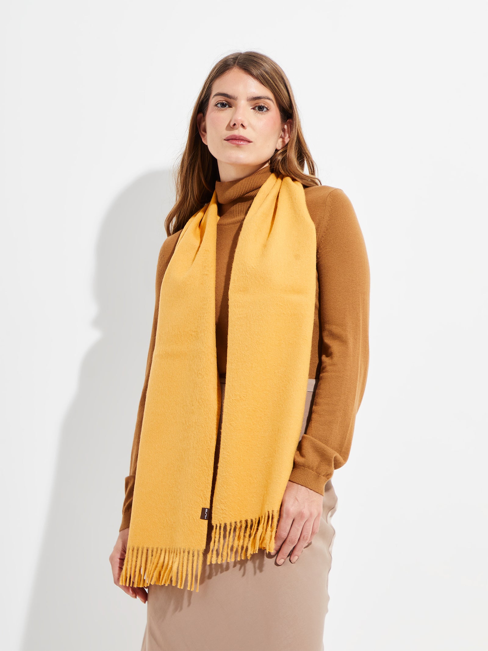 CHALINA JAMAS DE ROYAL ALPACA COLOR AMARILLO