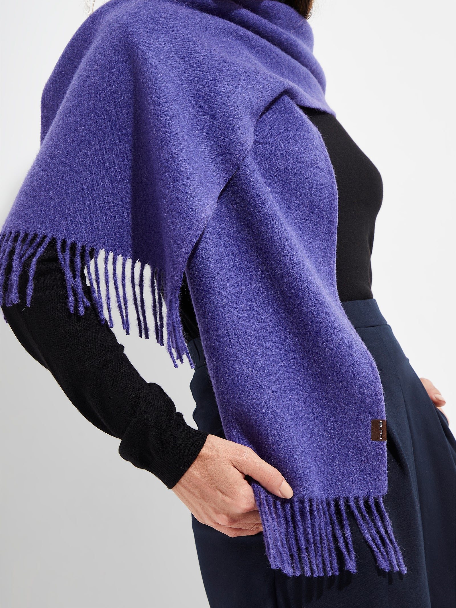 Jamas Scarf Royal Alpaca Color Morado