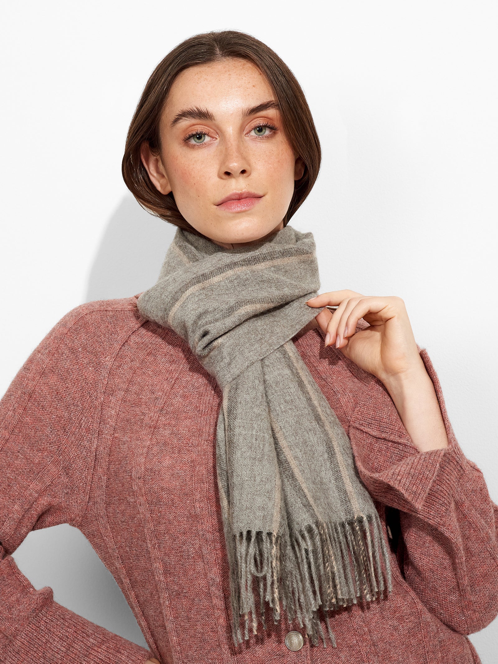 Jean Scarf Baby Alpaca Color Grey