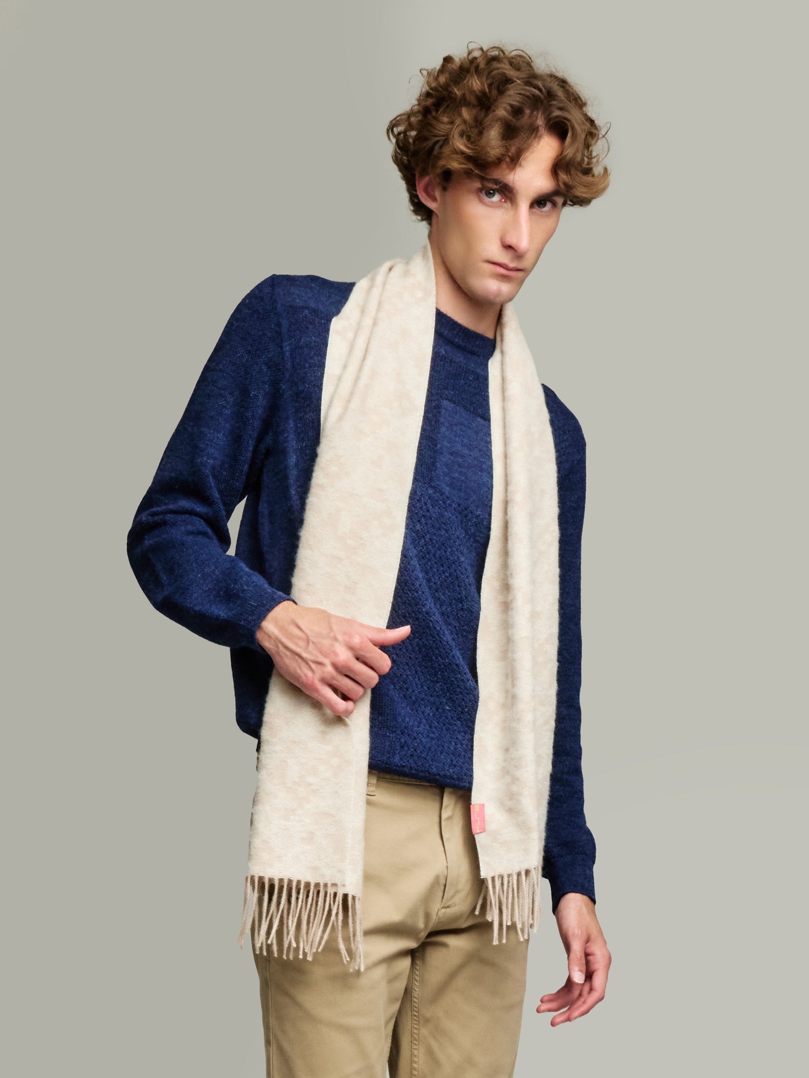 Yldis Scarf Baby Alpaca Color Beige