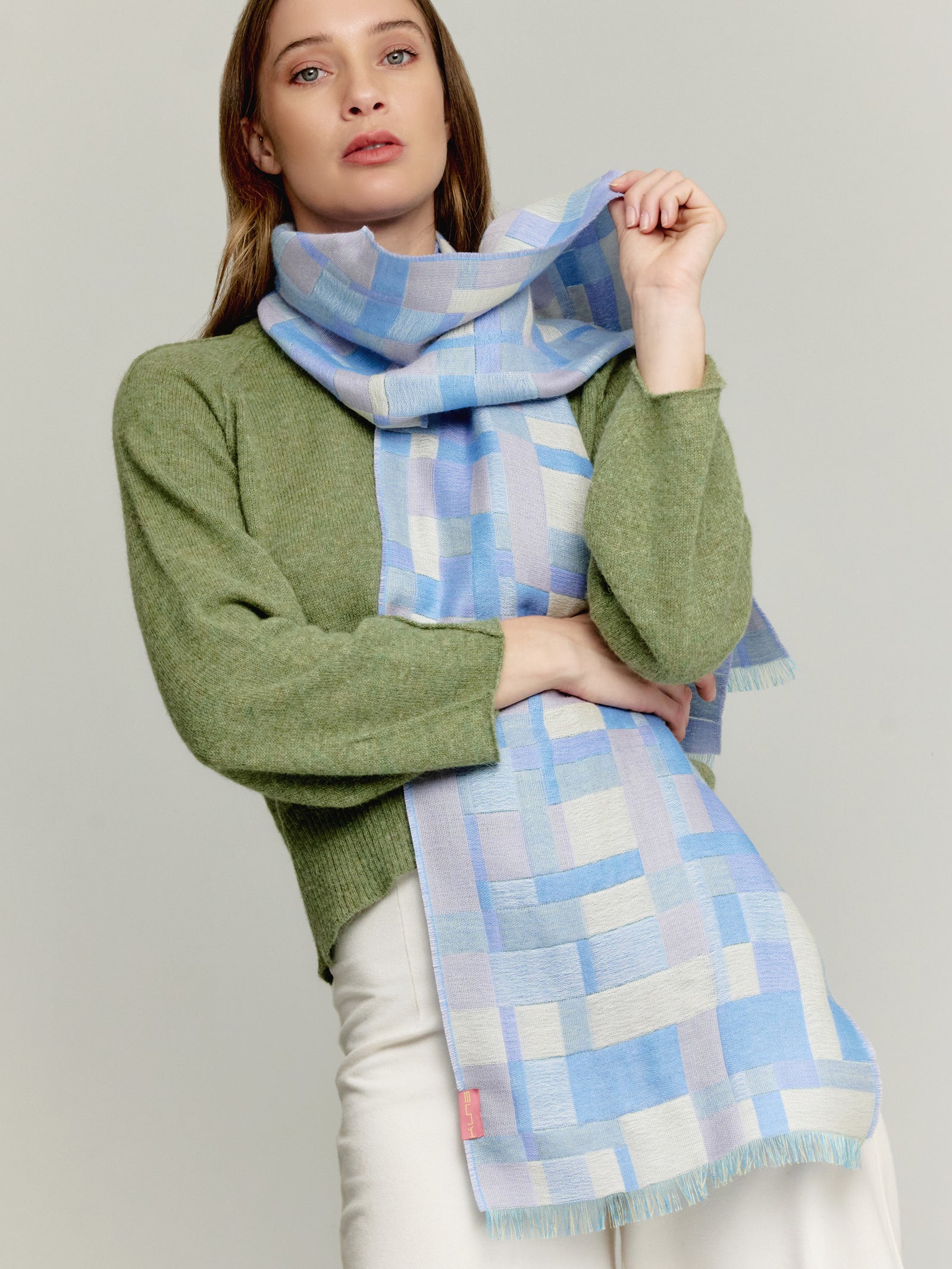 Yatuski Scarf Baby Alpaca Color Light Blue