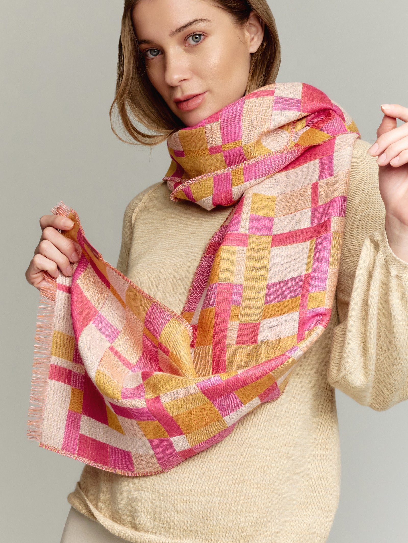 Yatuski Scarf Baby Alpaca Color Pink