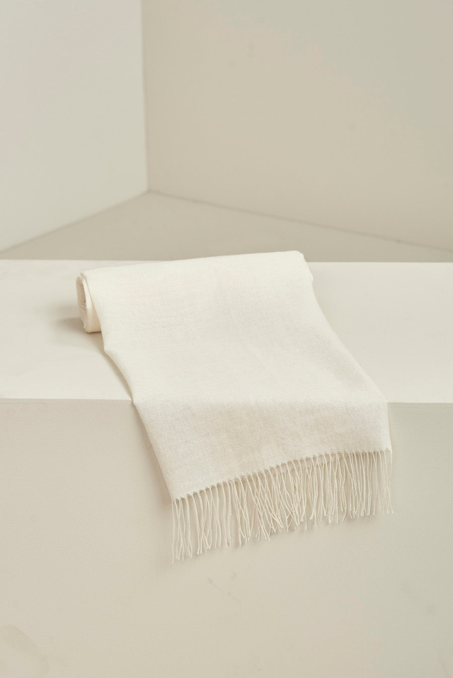 Adrian Scarf Baby Alpaca Color Ecru