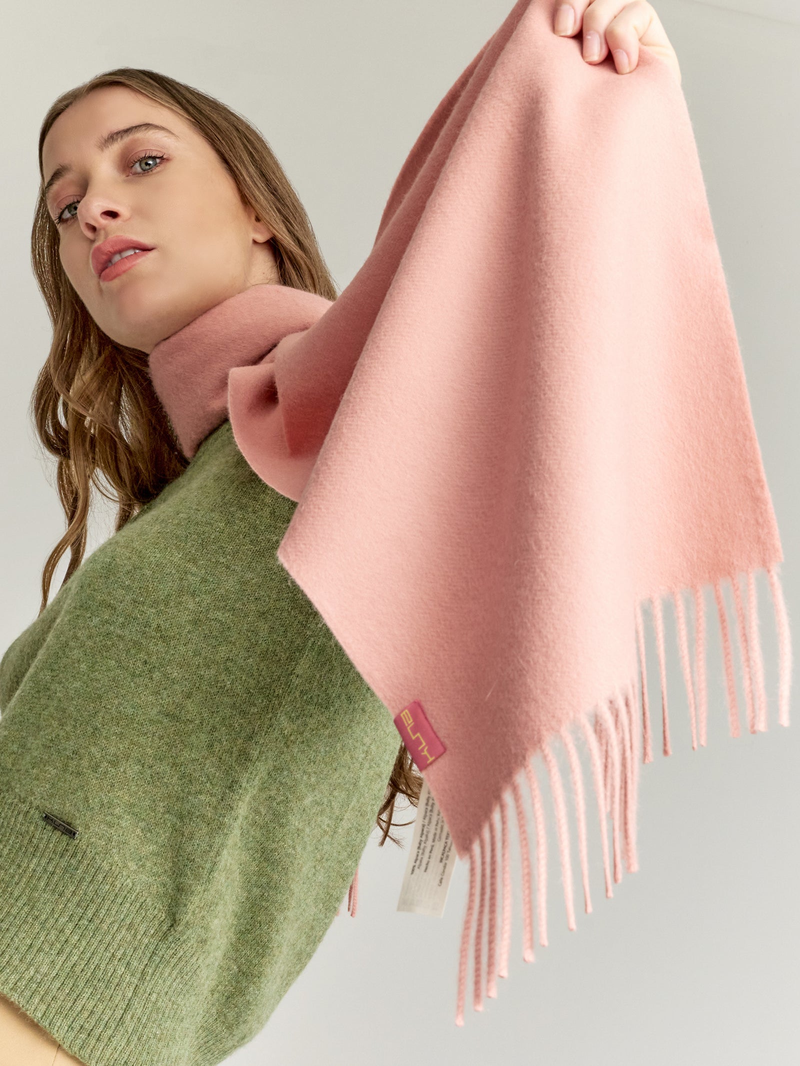 Adrian Scarf Baby Alpaca Color Pink