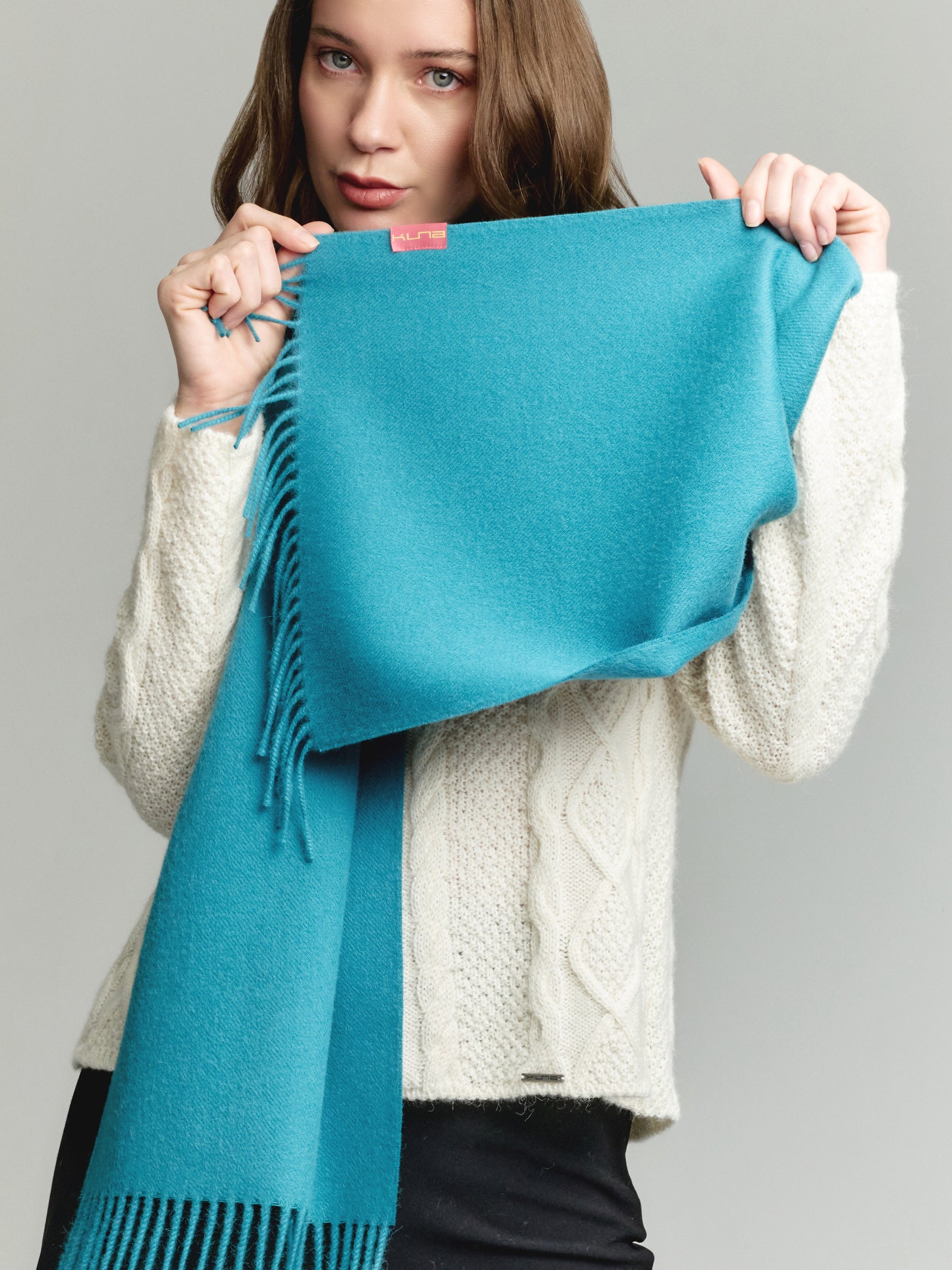 Adrian Scarf Baby Alpaca Color Turquoise