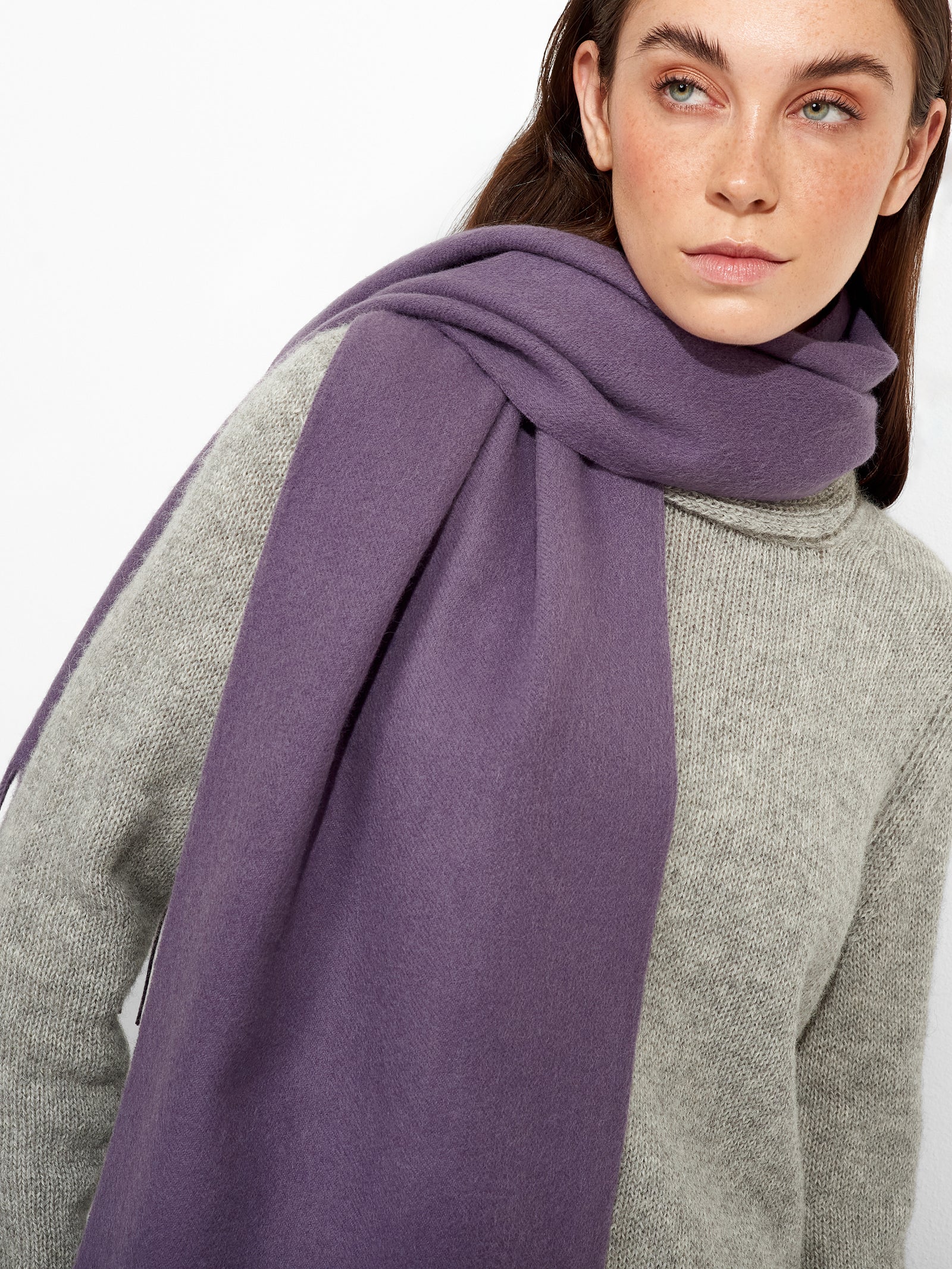 Adrian Scarf Baby Alpaca Color Purple
