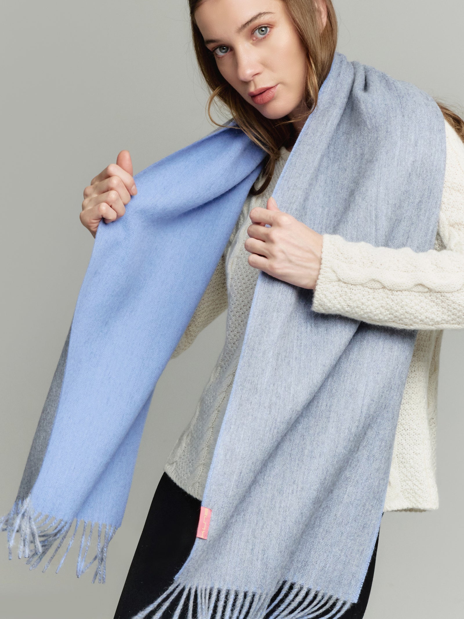 Tundra Scarf Baby Alpaca Color Light Blue