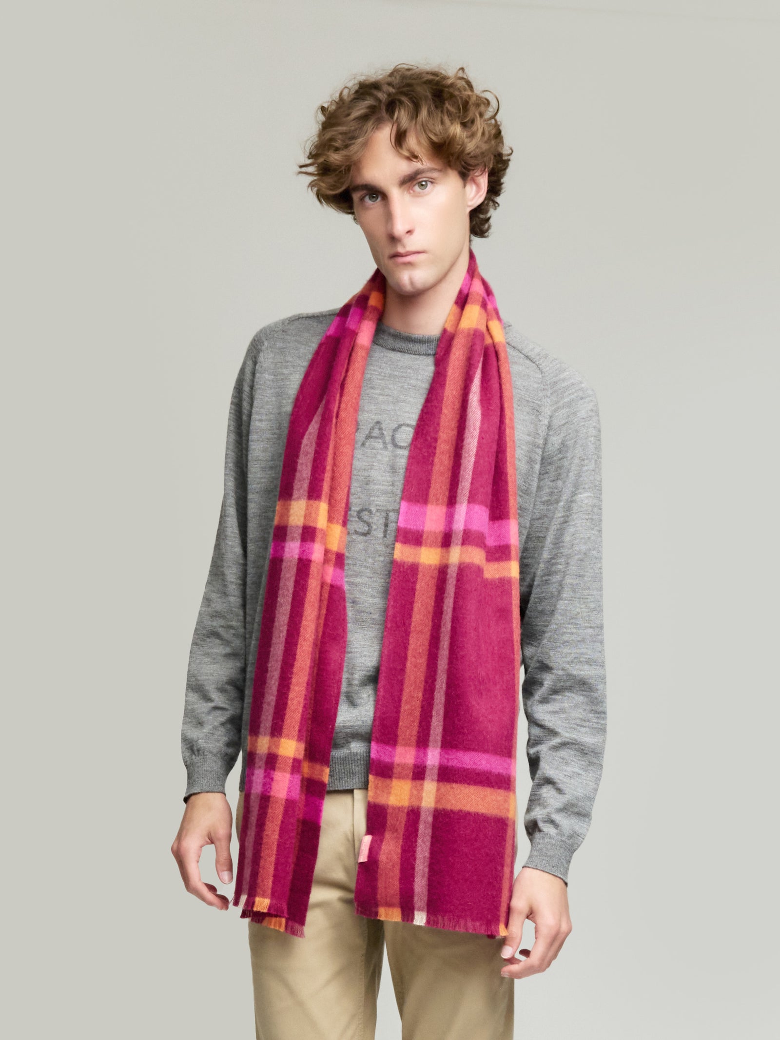 Vallejos Scarf Baby Alpaca Color Cherry
