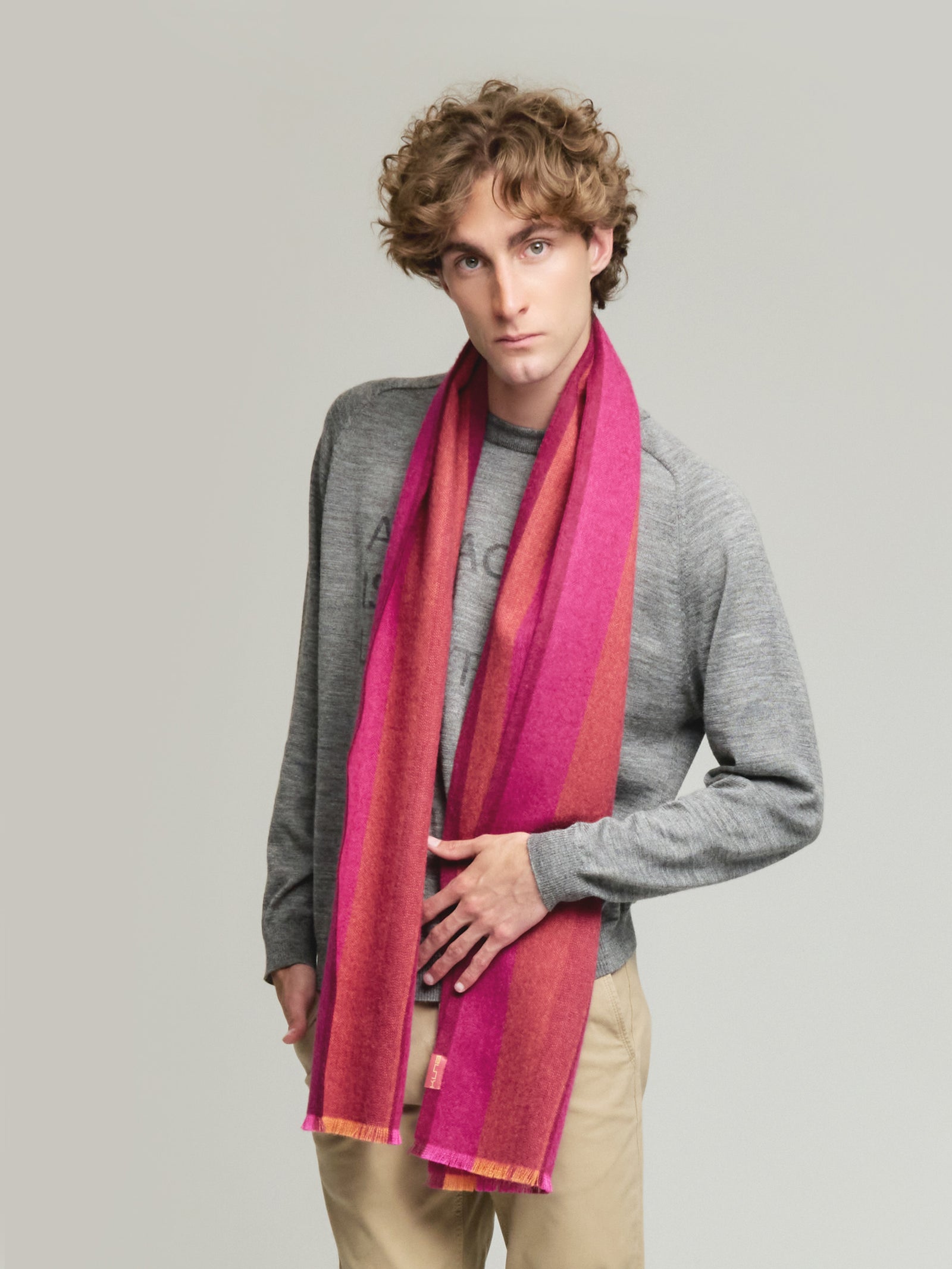 Bufanda Valter Baby Alpaca Color Fucsia