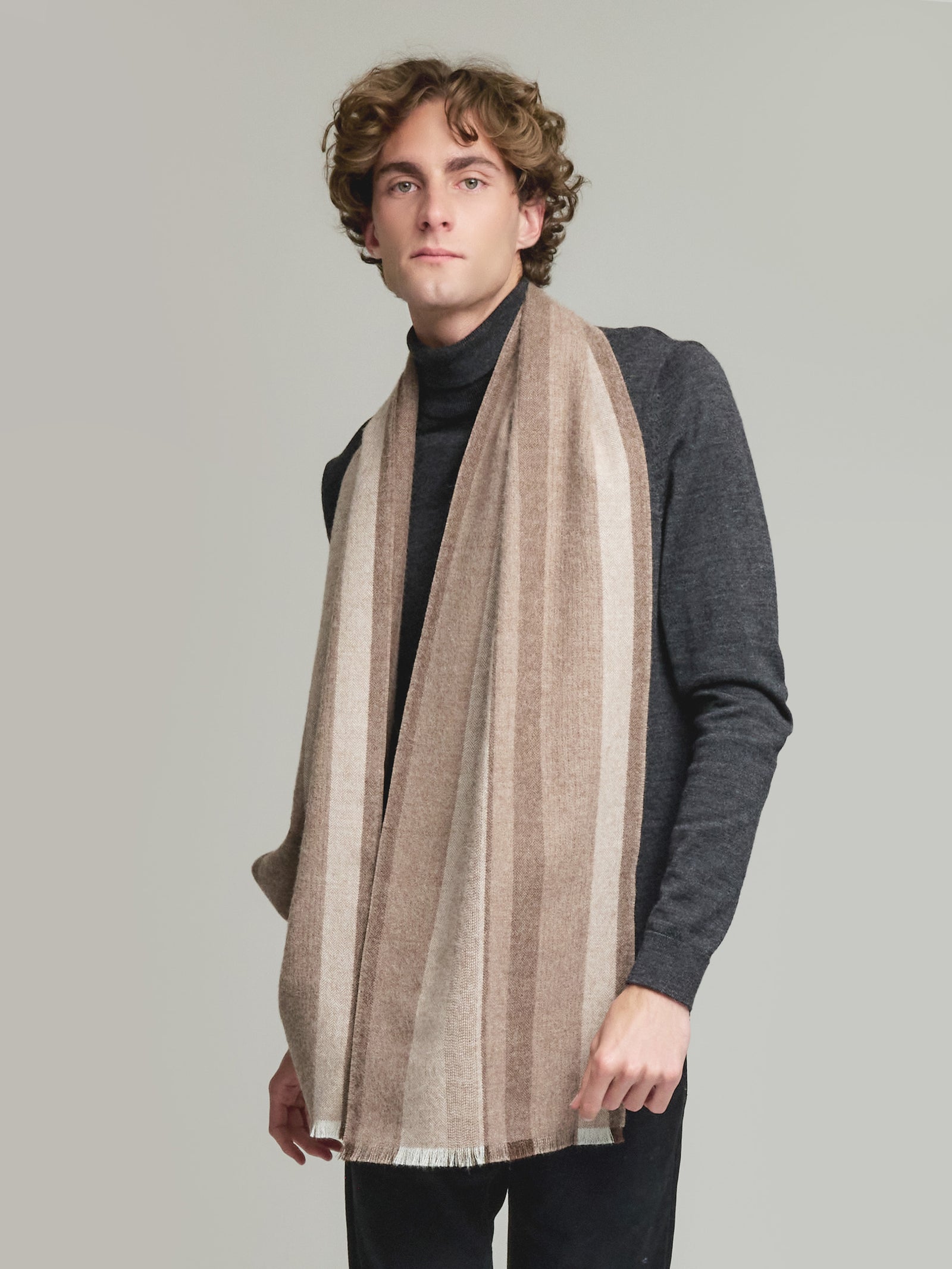 Valter Eco Pañuelo Baby Alpaca Color Marrón