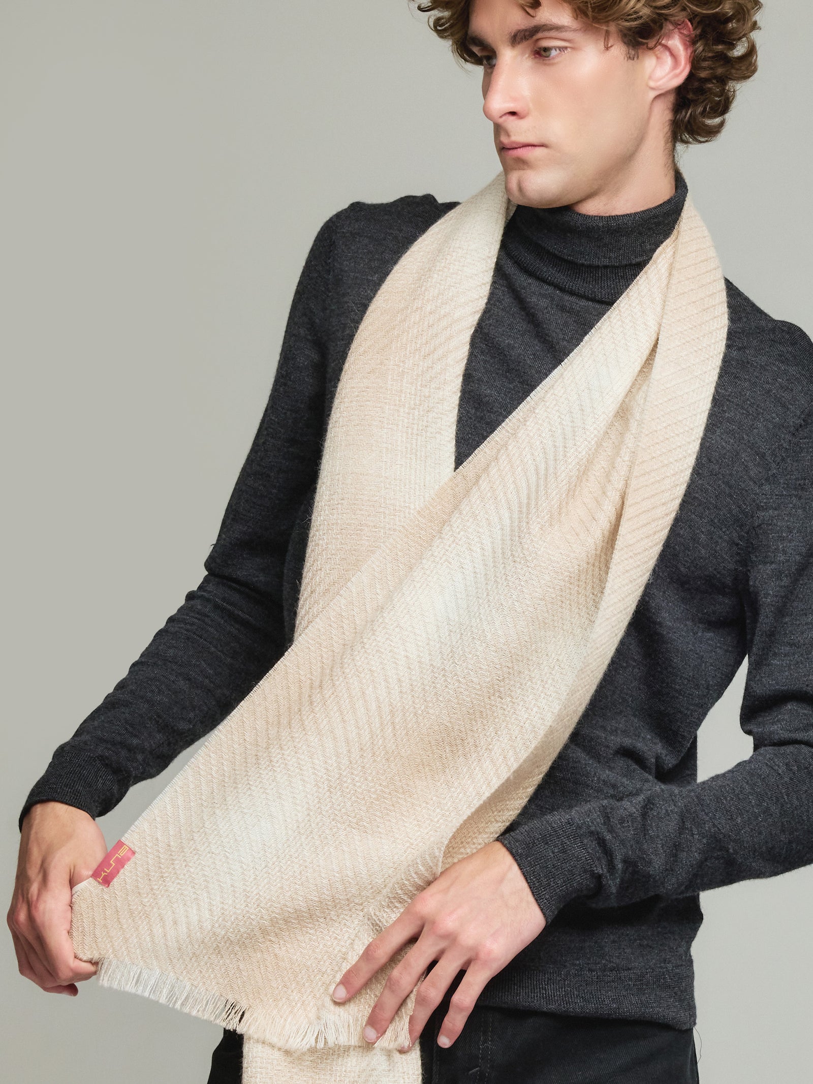 Valverde Scarf Baby Alpaca Color Beige