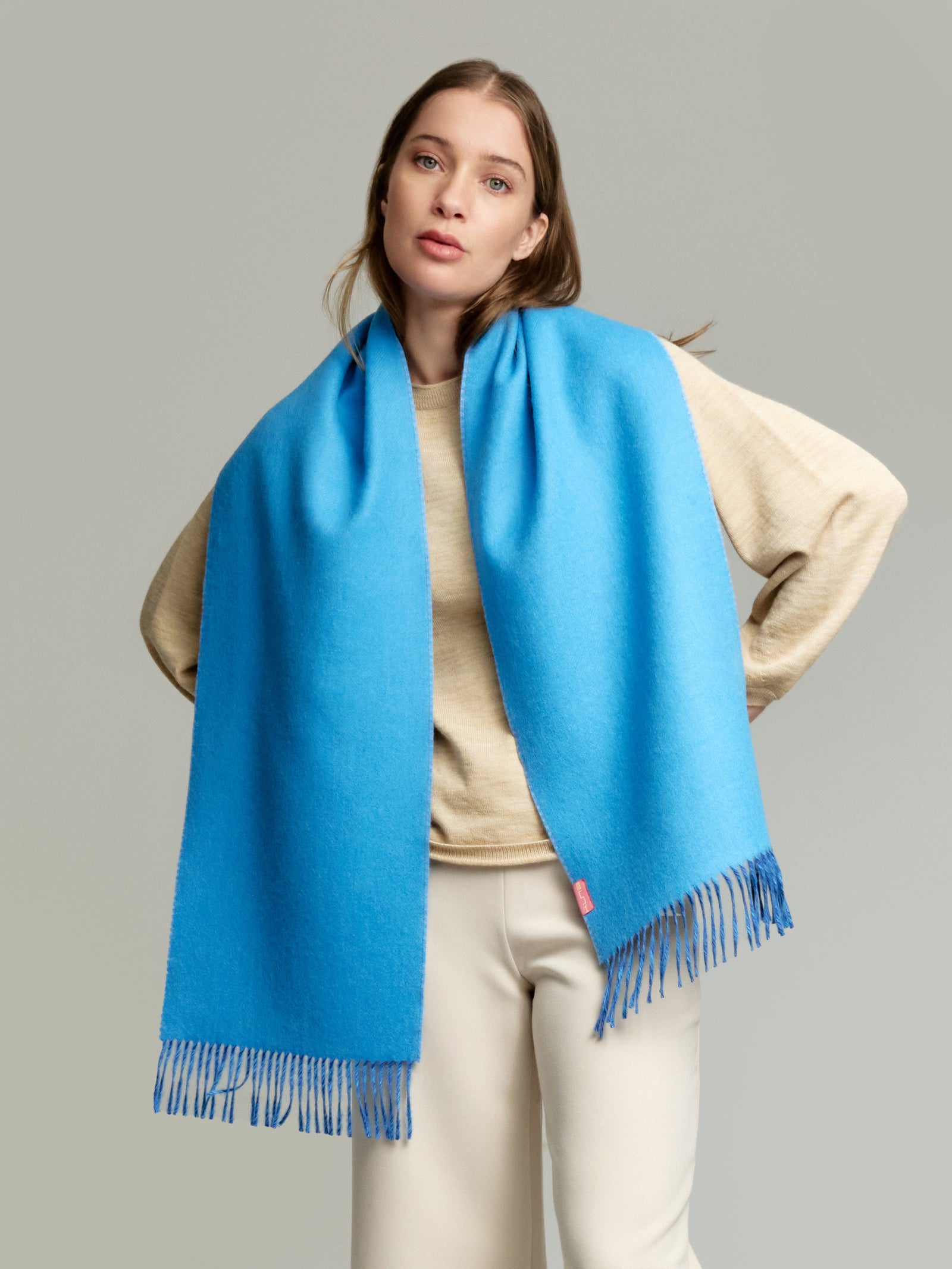 Yokey Scarf Baby Alpaca Color Blue