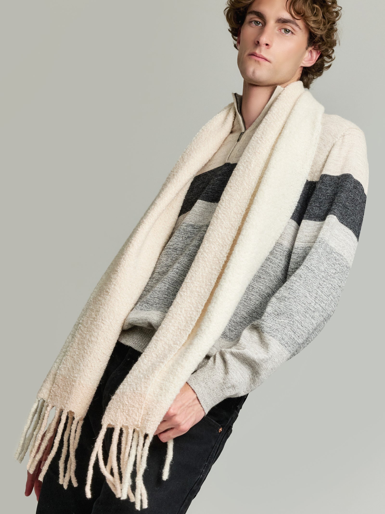Yanapi Scarf Baby Alpaca Color Beige