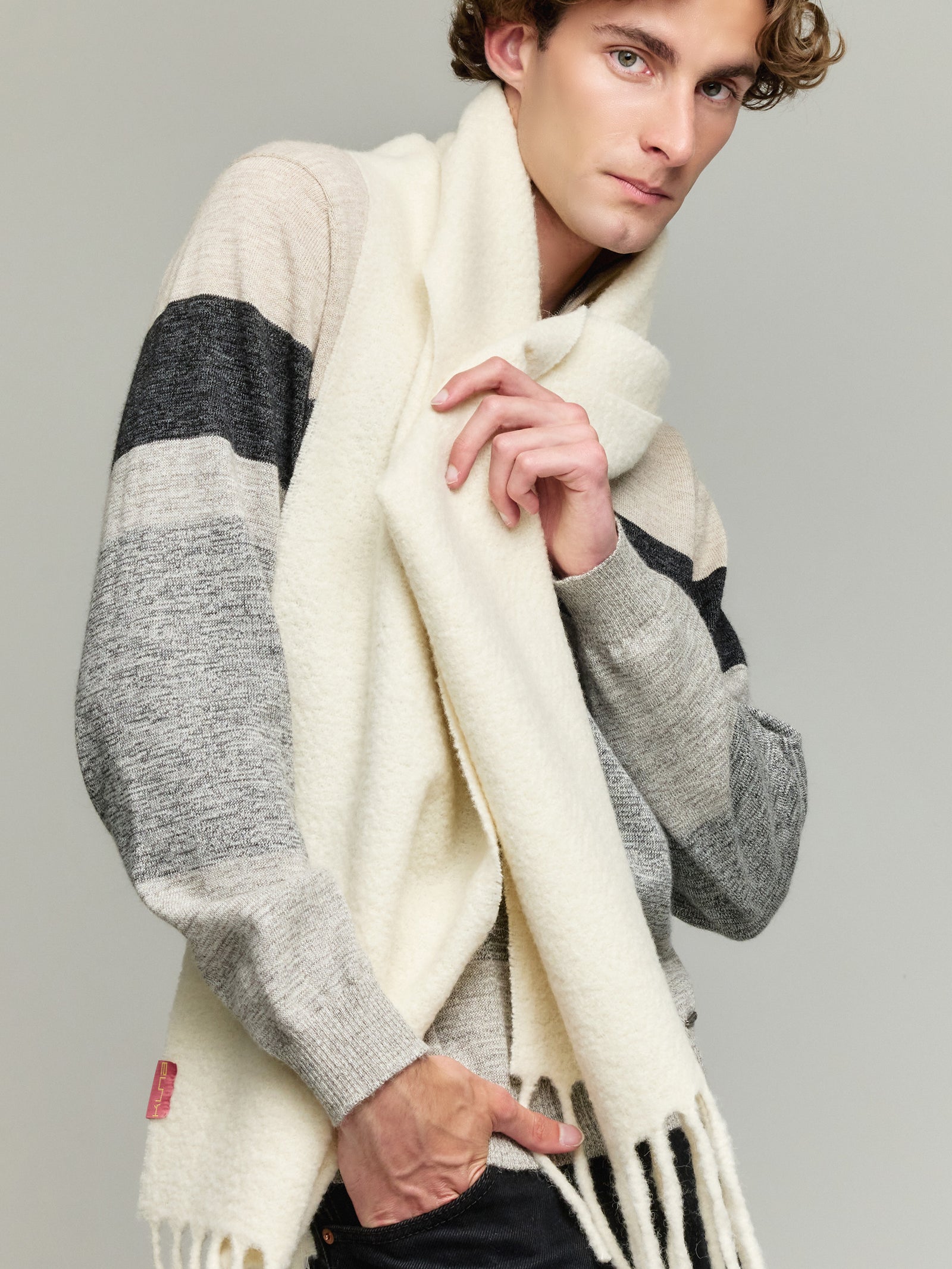 Yamileth Scarf Baby Alpaca & Wool Color Ecru