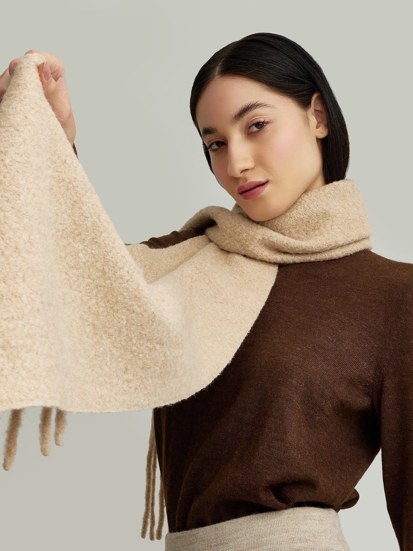 Yamileth Scarf Baby Alpaca & Wool Color Beige