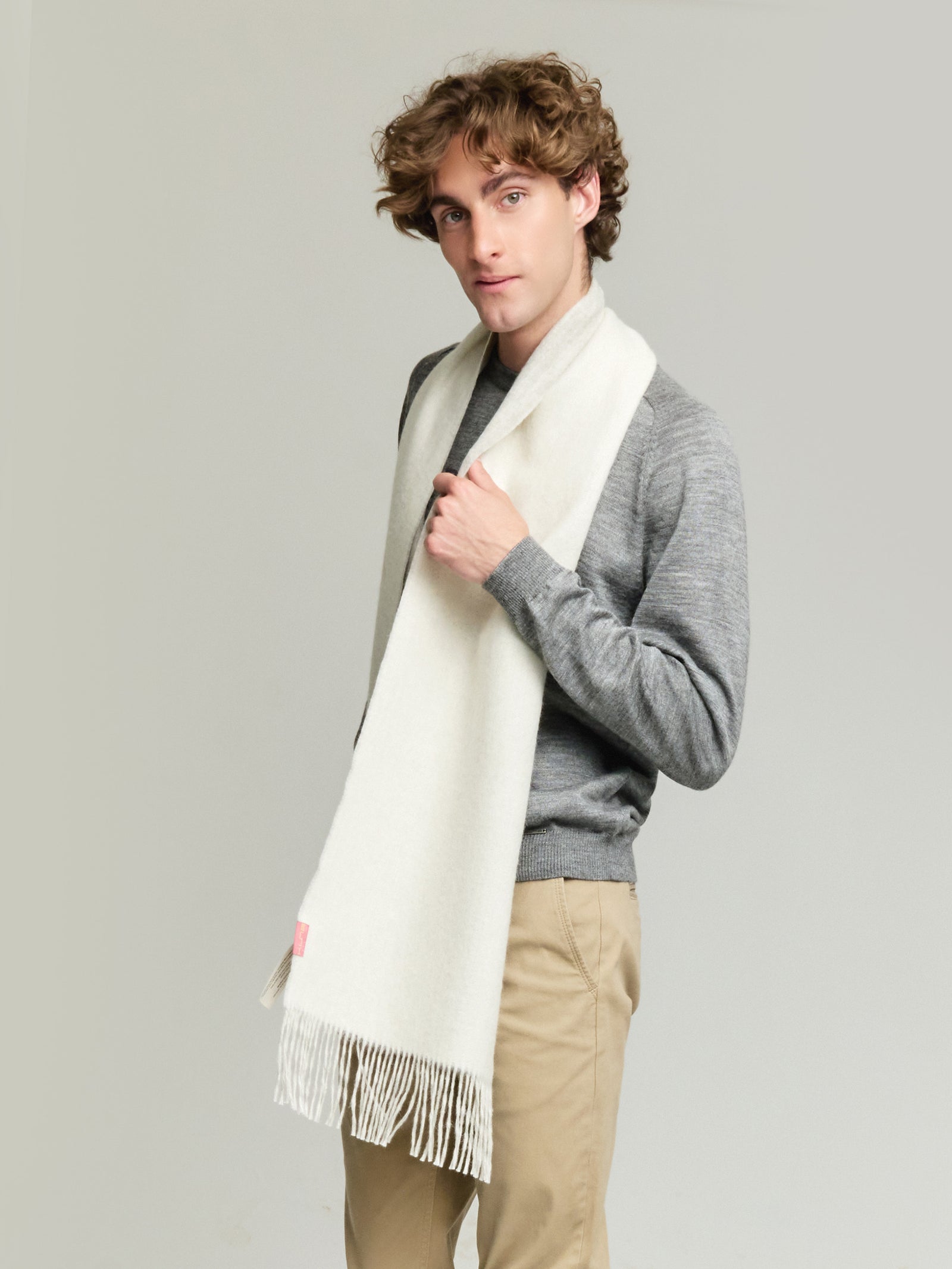 Yamila Scarf Baby Alpaca Color Grey