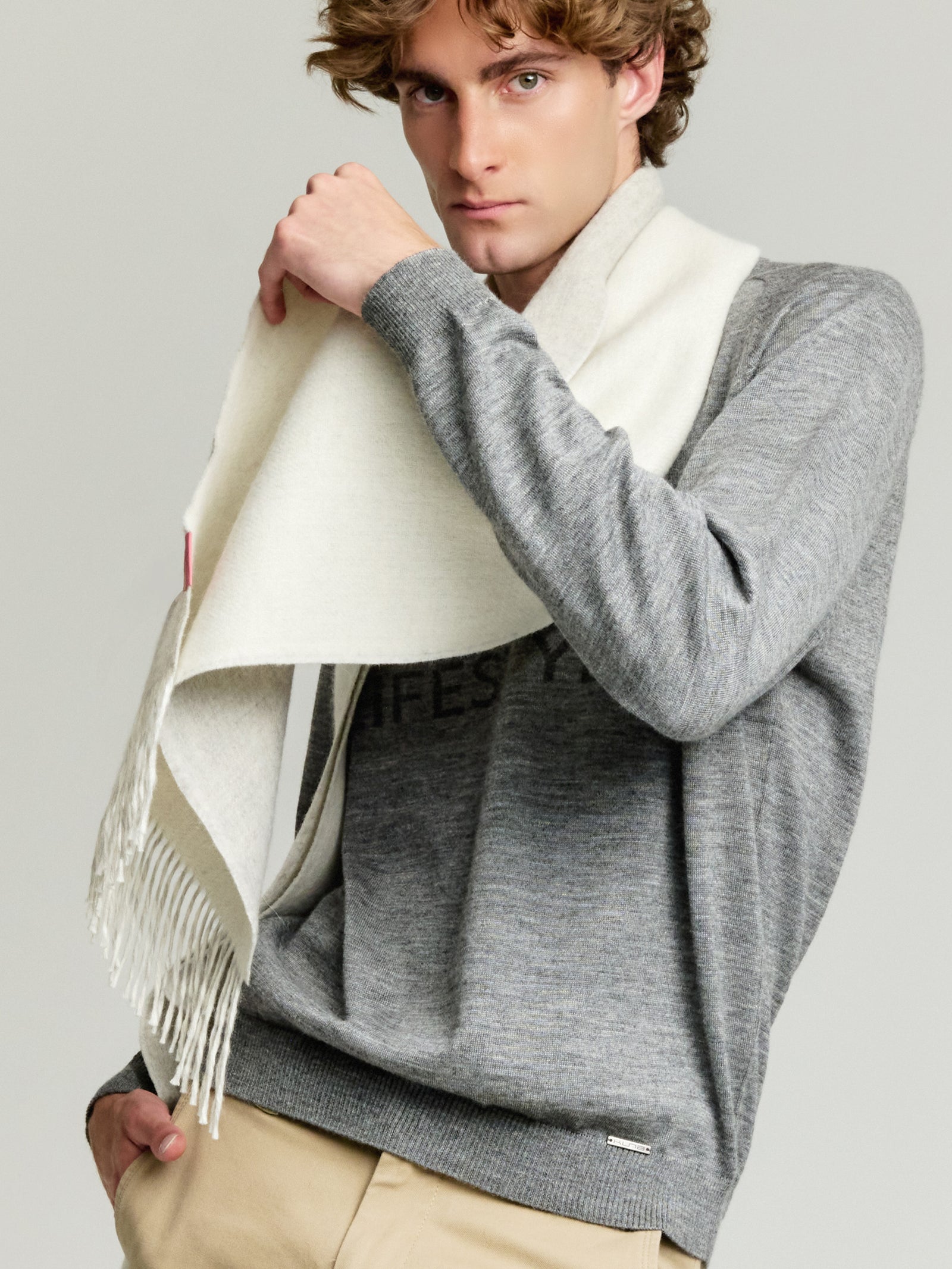 Yamila Scarf Baby Alpaca Color Grey