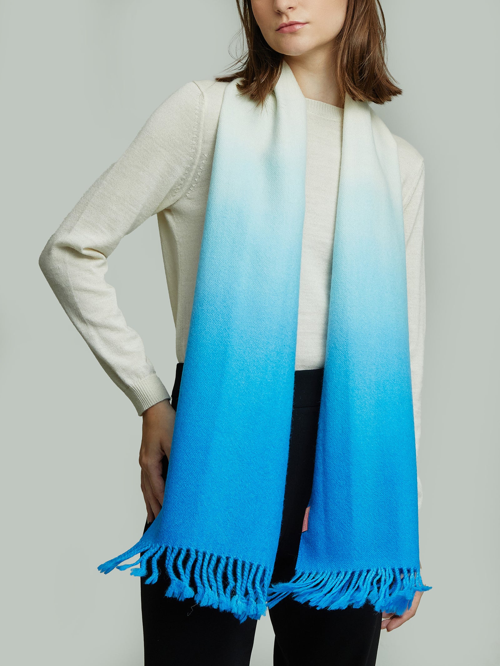 Yemi Scarf Baby Alpaca Color Turquoise