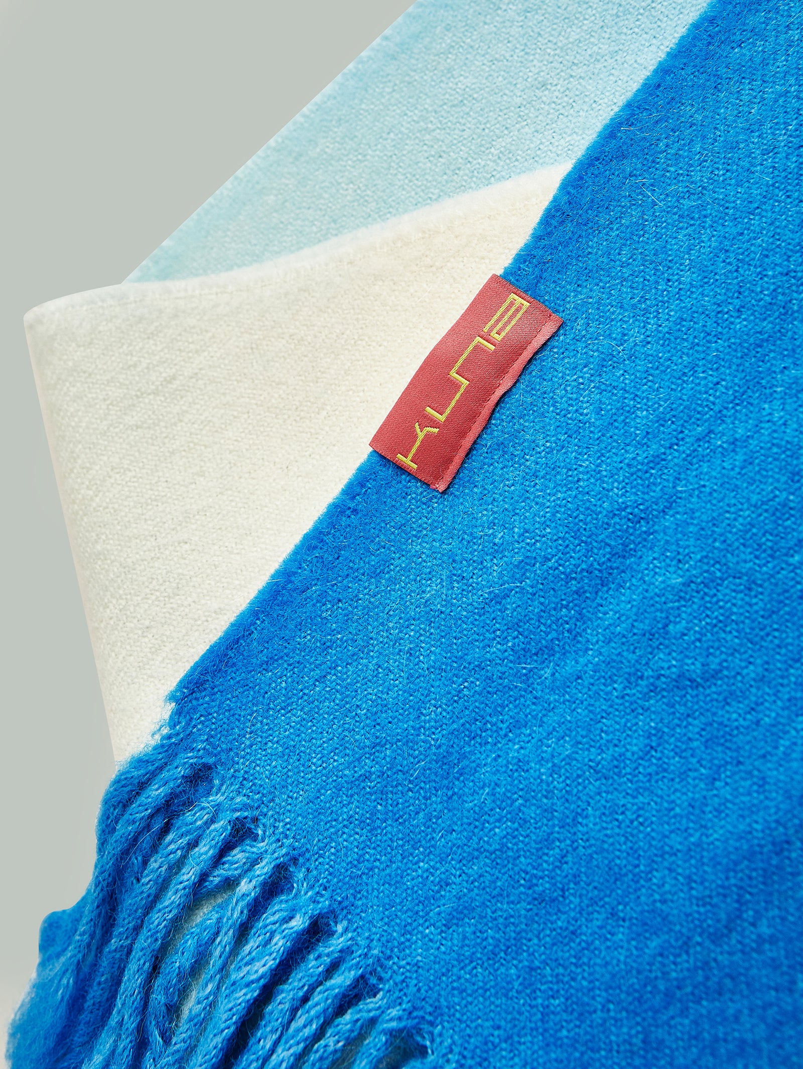 Yemi Scarf Baby Alpaca Color Turquoise