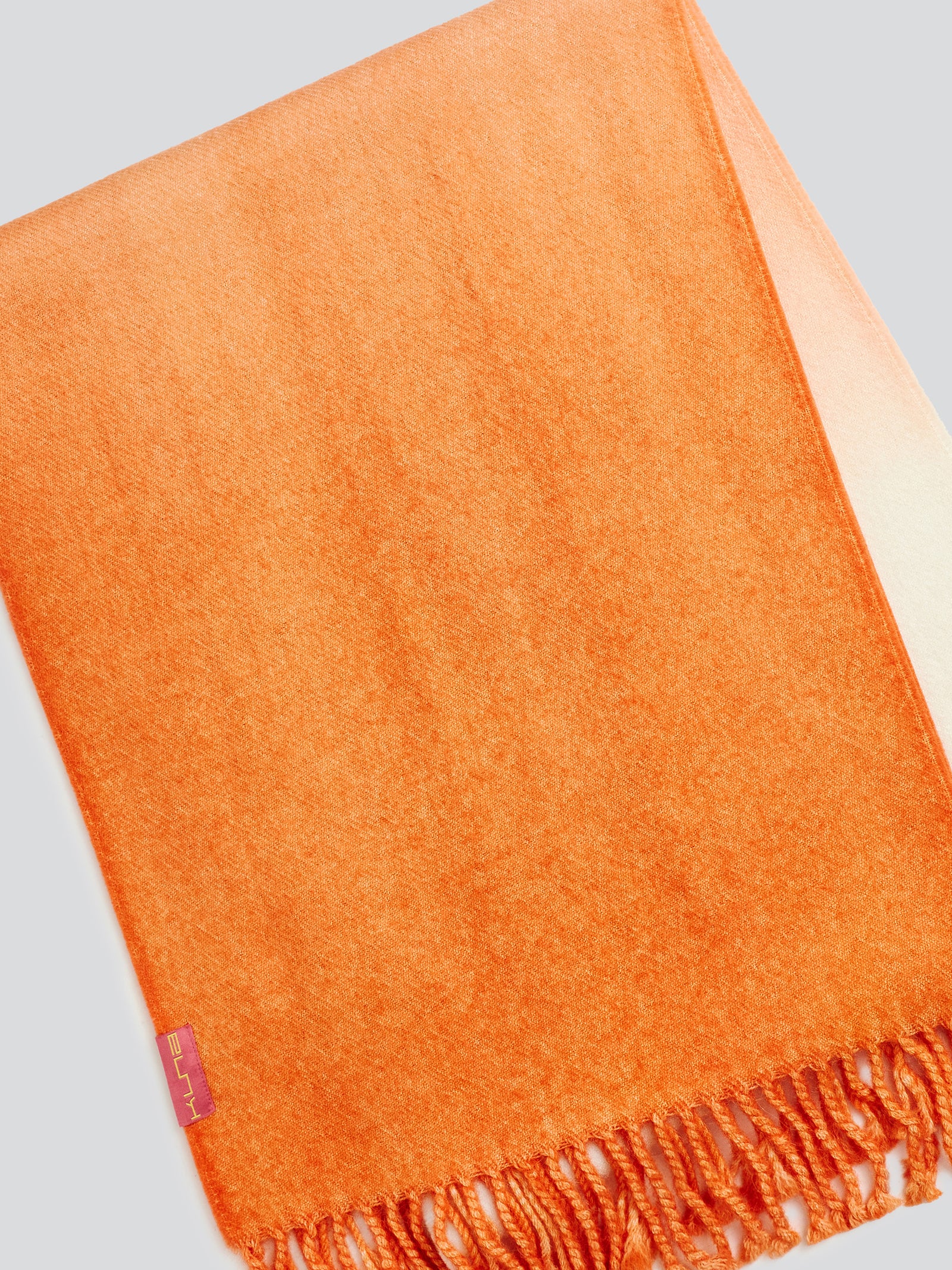 Fular Yemi de Baby Alpaca Color Naranja