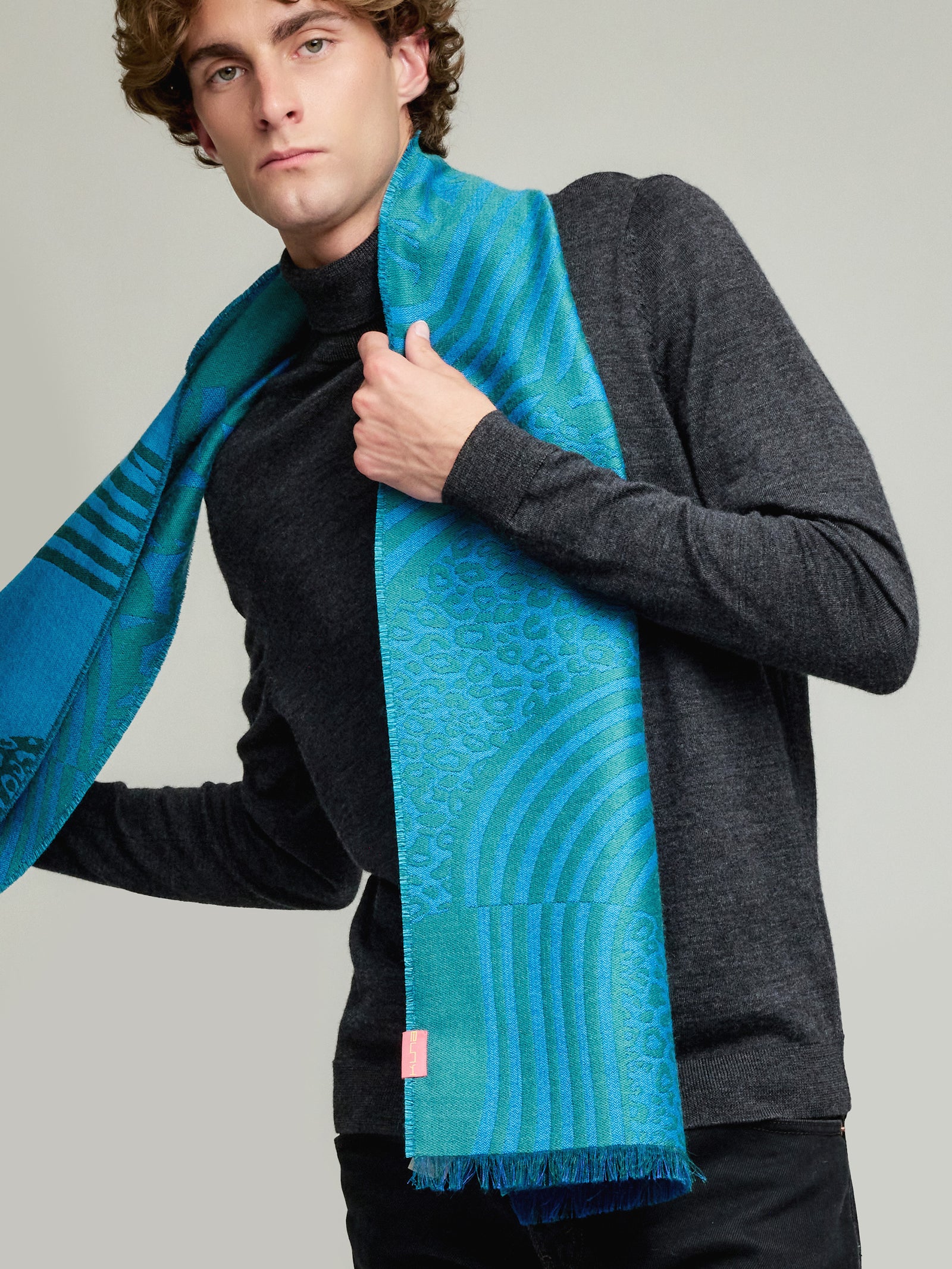 Yogi Scarf Baby Alpaca Color Blue