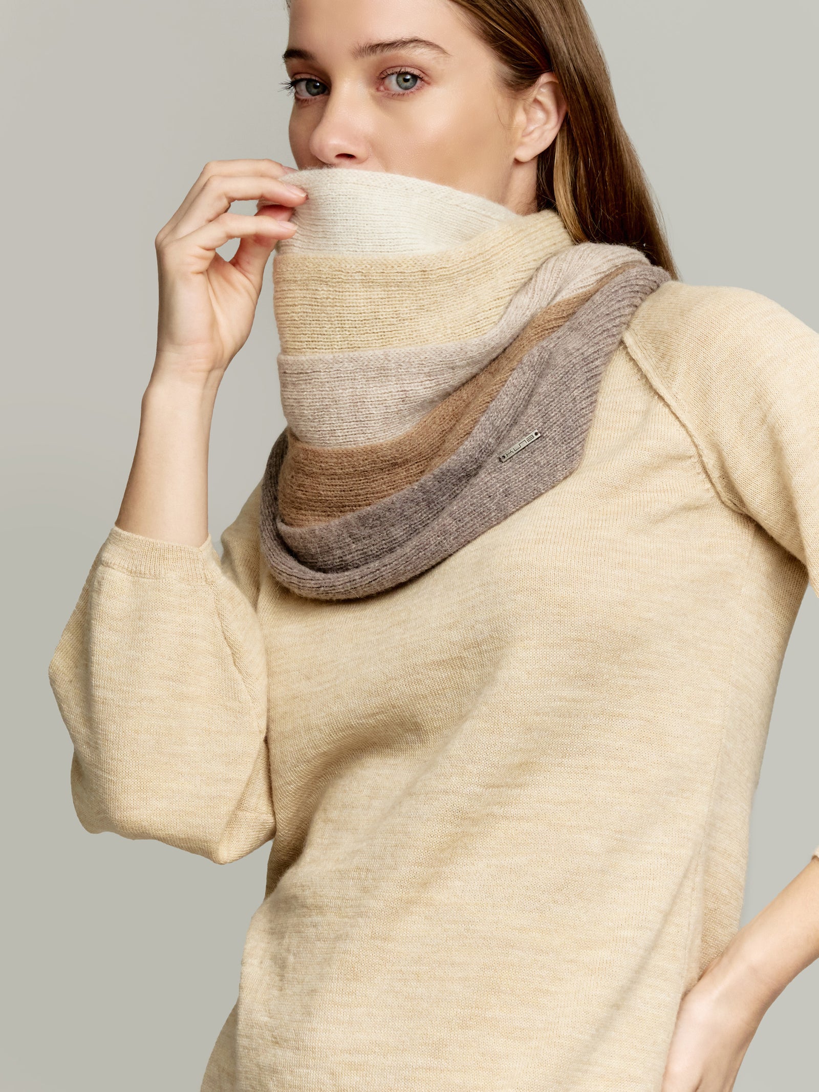 Tzar Scarf Baby Alpaca Color Beige