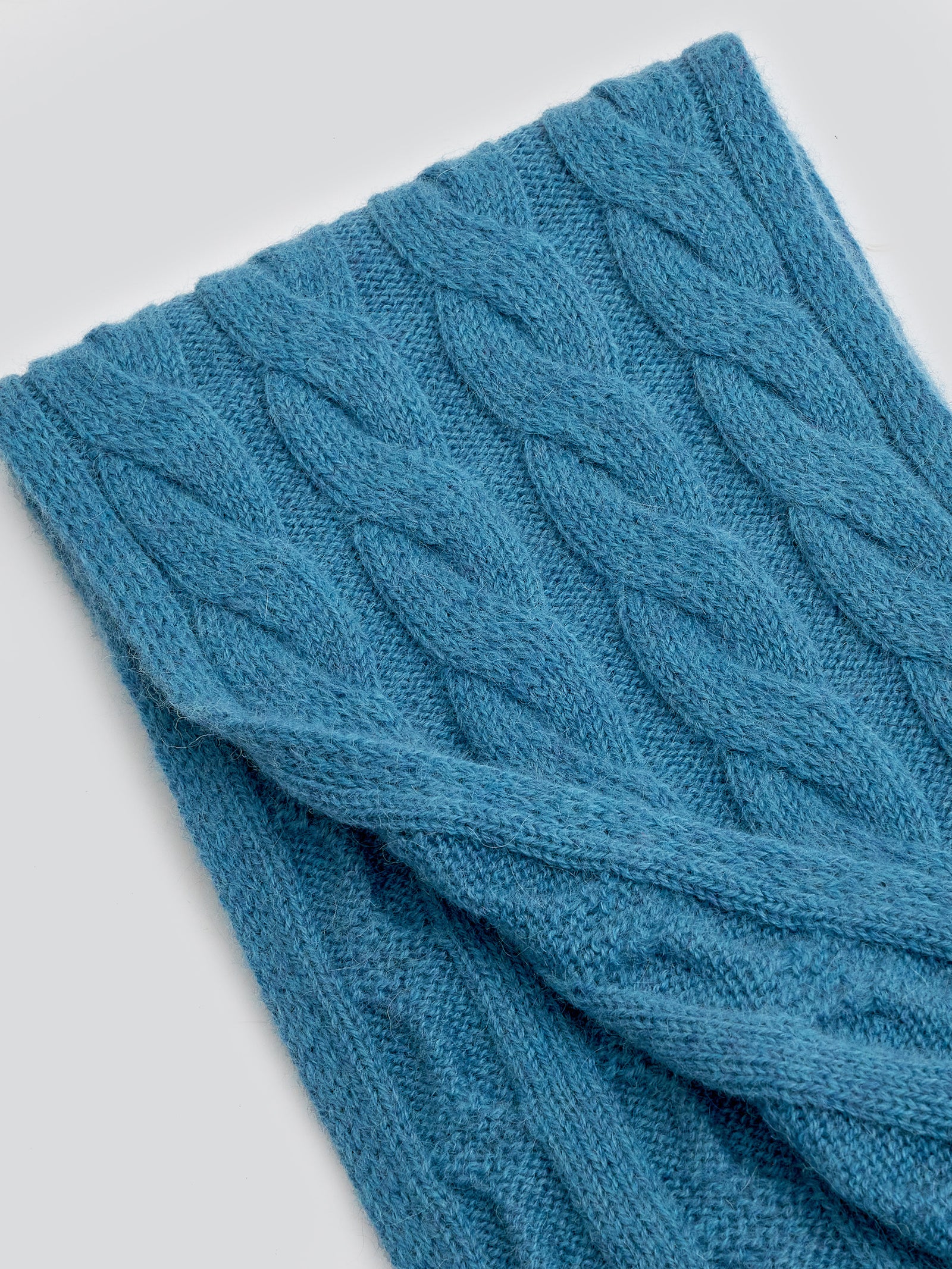 Yarela Scarf Baby Alpaca Color Light Blue